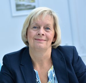 Leesa Harwood