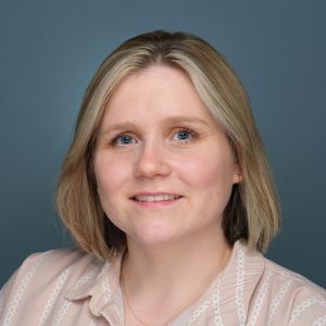 Jo McGuinness - Headshot (1)